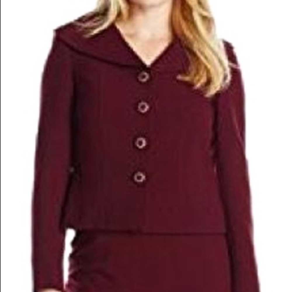 Tahari Skirt Suit